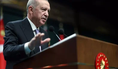 Cumhurbaşkanı Erdoğan, Maduro ile telefonda görüştü