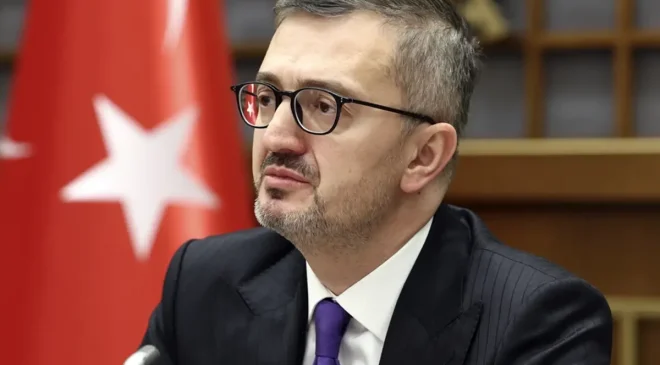 İletişim Başkanı Duran’dan "Suriye’de Kürtler hedef alınıyor" iddiasına tepki